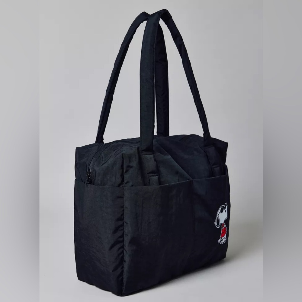 EUC BAGGU Joe Cool Embroidered Small Cloud Carry-On Bag - Picture 2 of 4